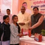 सरकार आपके द्वारः सांसद आदर्श ग्राम हरियावाला में सांसद नरेश बंसल ने सुनी जन समस्याएं